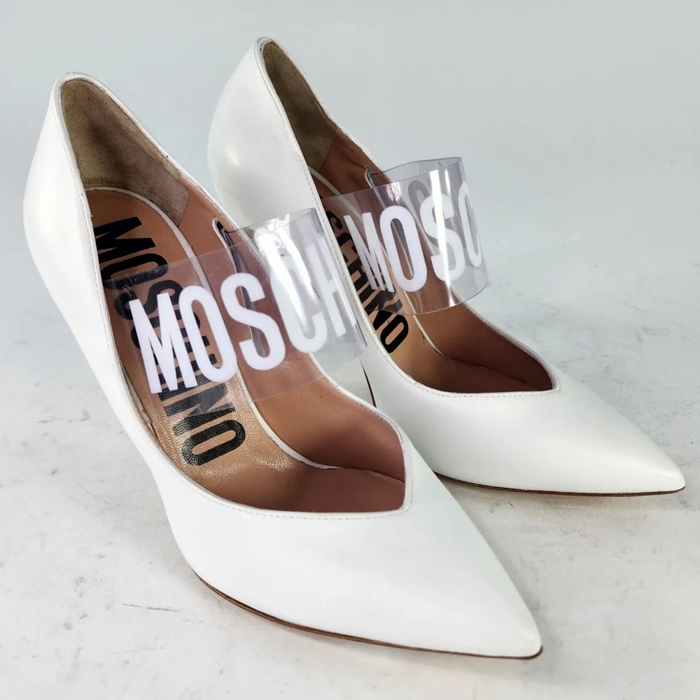 NWT Moschino Pumps heels size 39 white